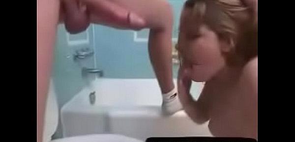  Alicia getting face fuck & face in toilet bowl